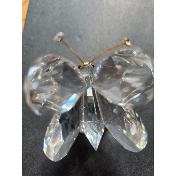 Swarovski Crystal Butterfly Figurine With Faceted Design & Gold Accents - Picture 2 of 13